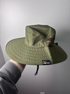 Lightweight Sun Blocker Green Hat
